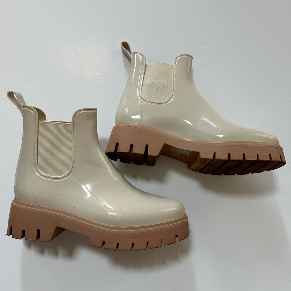 Dolce Vita Cream Chelsea Boots